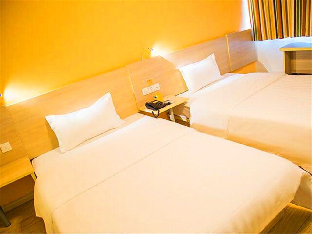 7Days Inn Tianjin Haihe East Road Wanda Centre Exterior photo